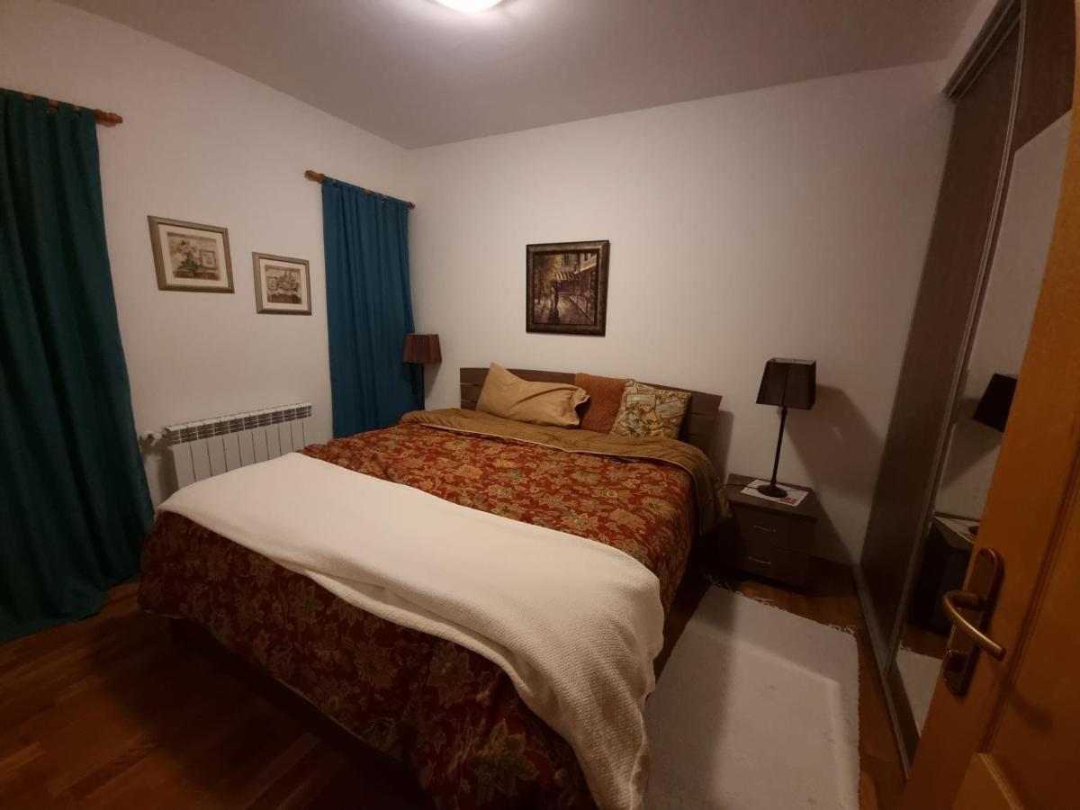 Villa Diana Apartments Skopje Eksteriør billede
